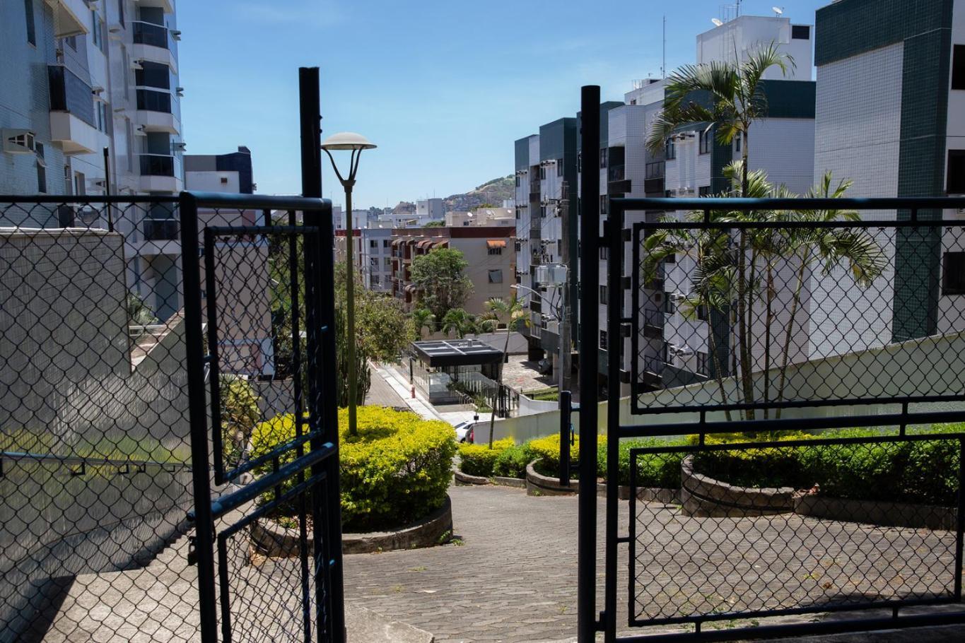 Apto A 1km Da De Camburi Com Wi-fi E Ar Cond Vitória