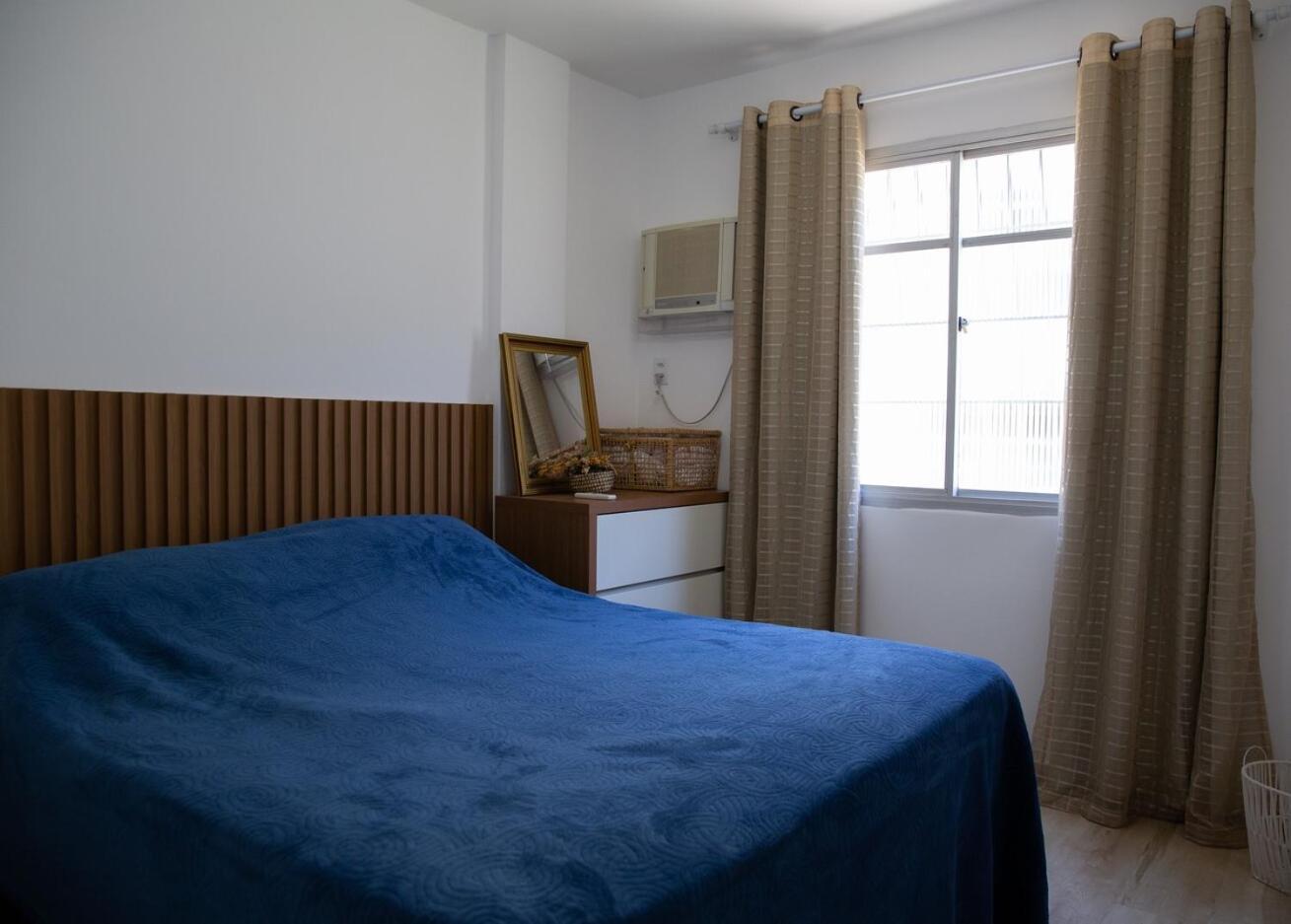 Apartamento Apto A 1km Da De Camburi Com Wi-fi E Ar Cond *